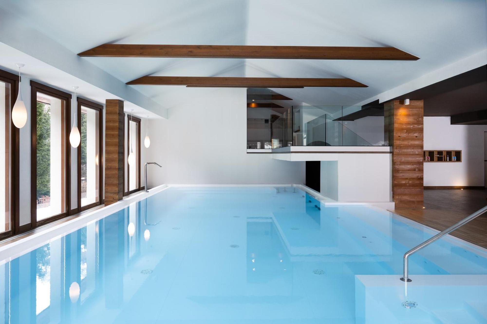 Montana Lodge & Spa, By R Collection Hotels La Thuile Exterior photo
