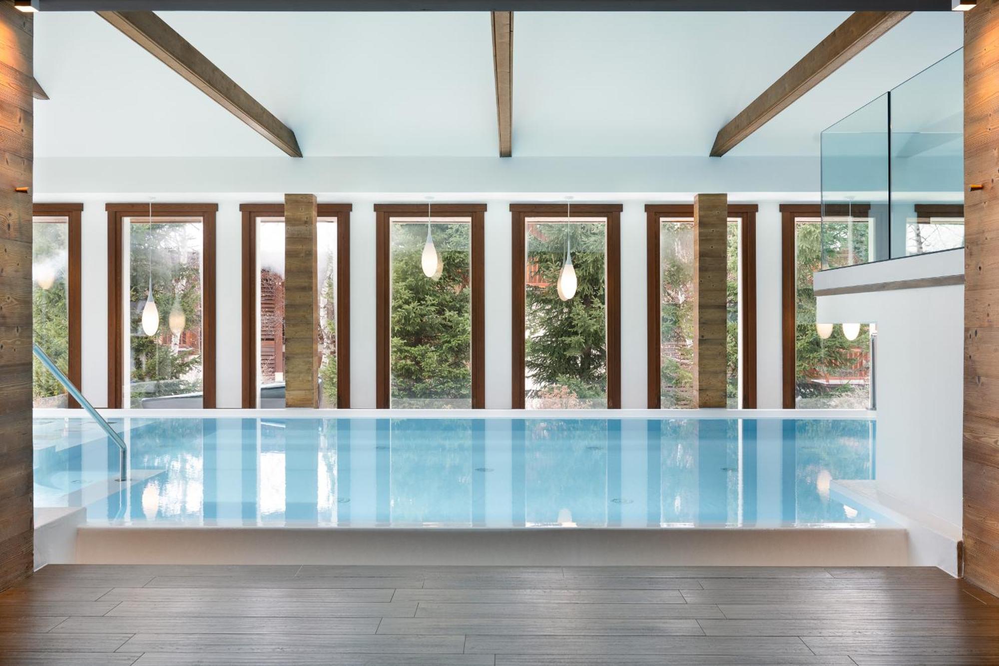 Montana Lodge & Spa, By R Collection Hotels La Thuile Exterior photo